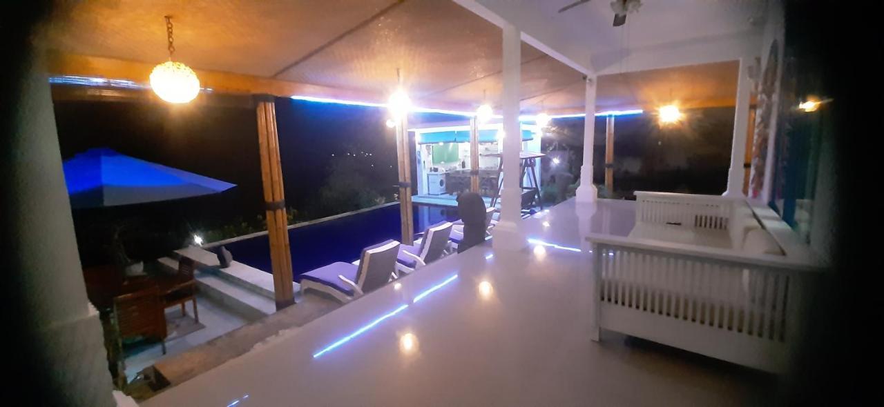 Cantik Villa 러비나 외부 사진